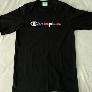 Champion embroidered t-shirt